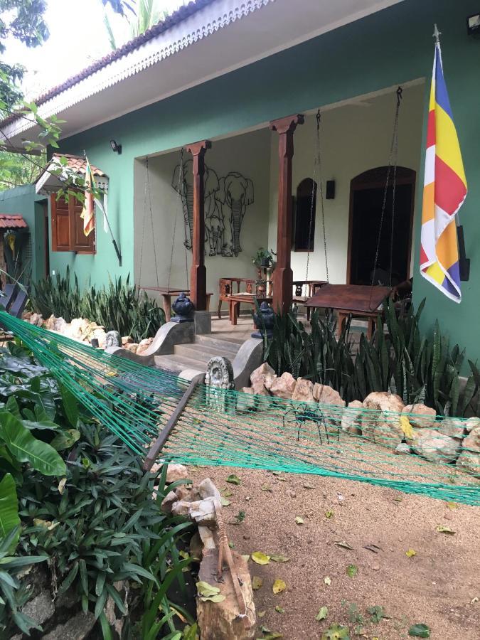 Owls Nest Hotel Udawalawe Luaran gambar