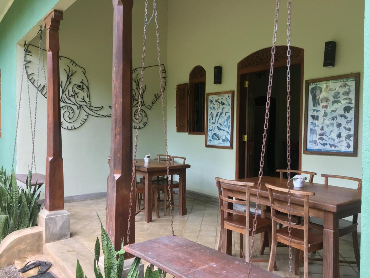 Owls Nest Hotel Udawalawe Luaran gambar