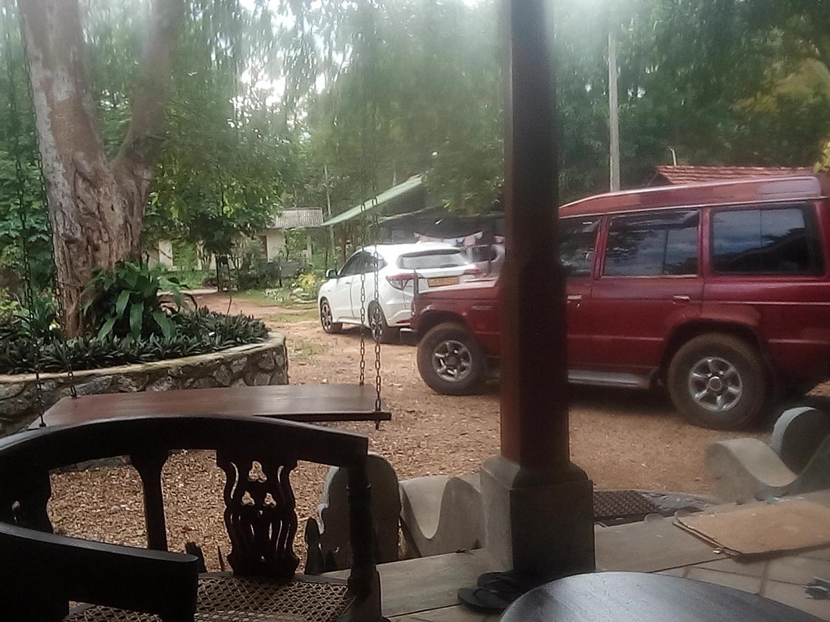 Owls Nest Hotel Udawalawe Luaran gambar